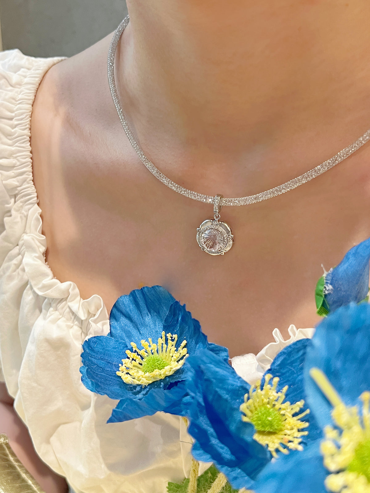 Bling Bling Brass Necklace | 閃閃編織網兜頸圈