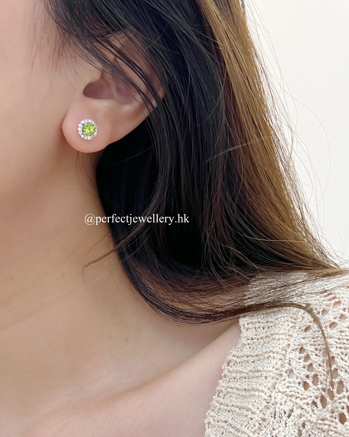 Peridot Halo S925 Earrings | 橄欖石圍鑲耳釘