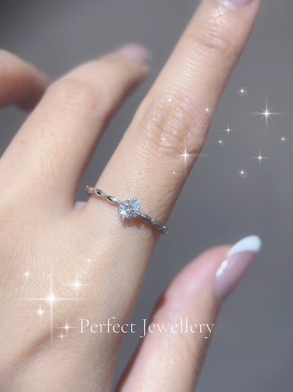0.4ct Moissante S925 Ring 💍 莫桑精緻緞帶S925戒指