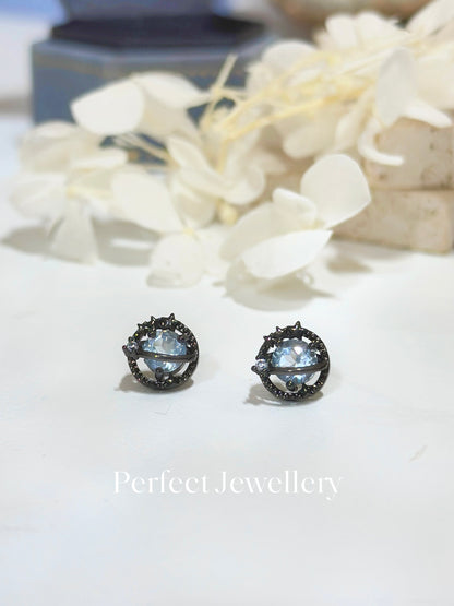 Topaz Earing 藍托帕星球耳釘