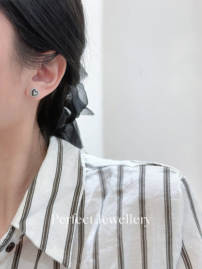 Black MOP Earring 黑蝶貝愛心耳釘