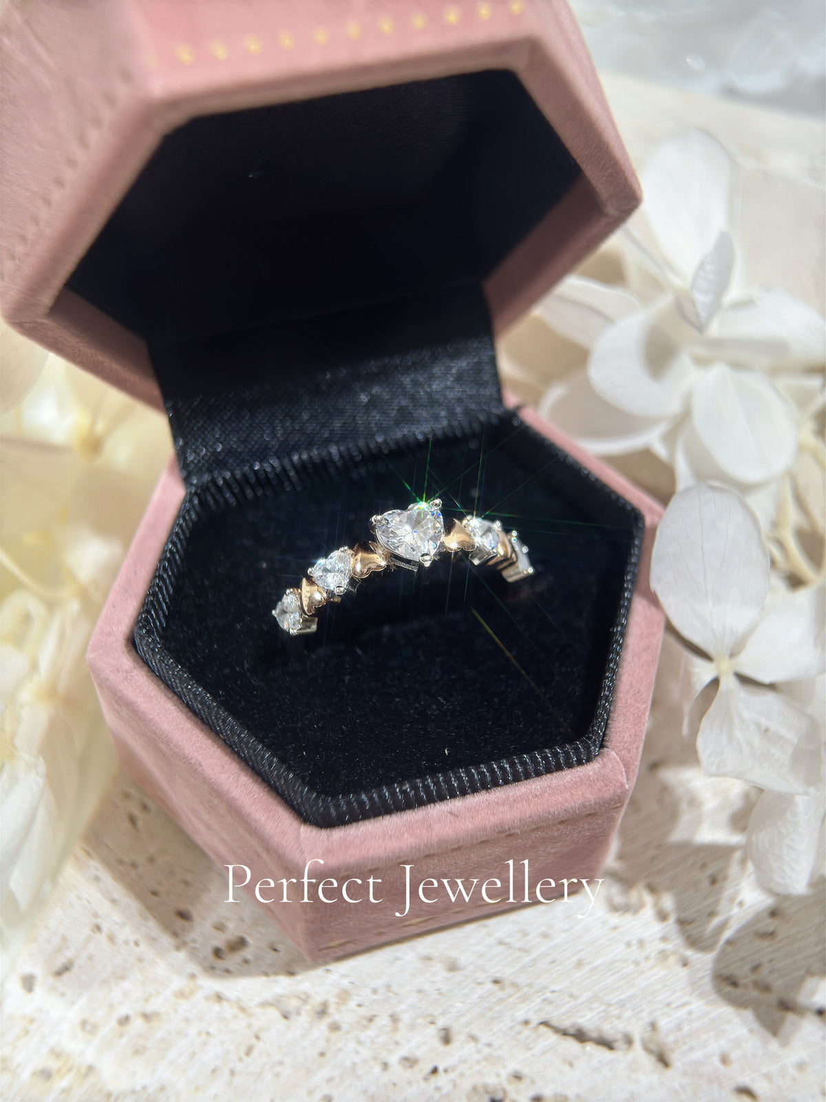 Heart 💓 Shape Cubic Zirconia S925 Ring ✨ 爆閃高碳鑽雙色愛心戒指