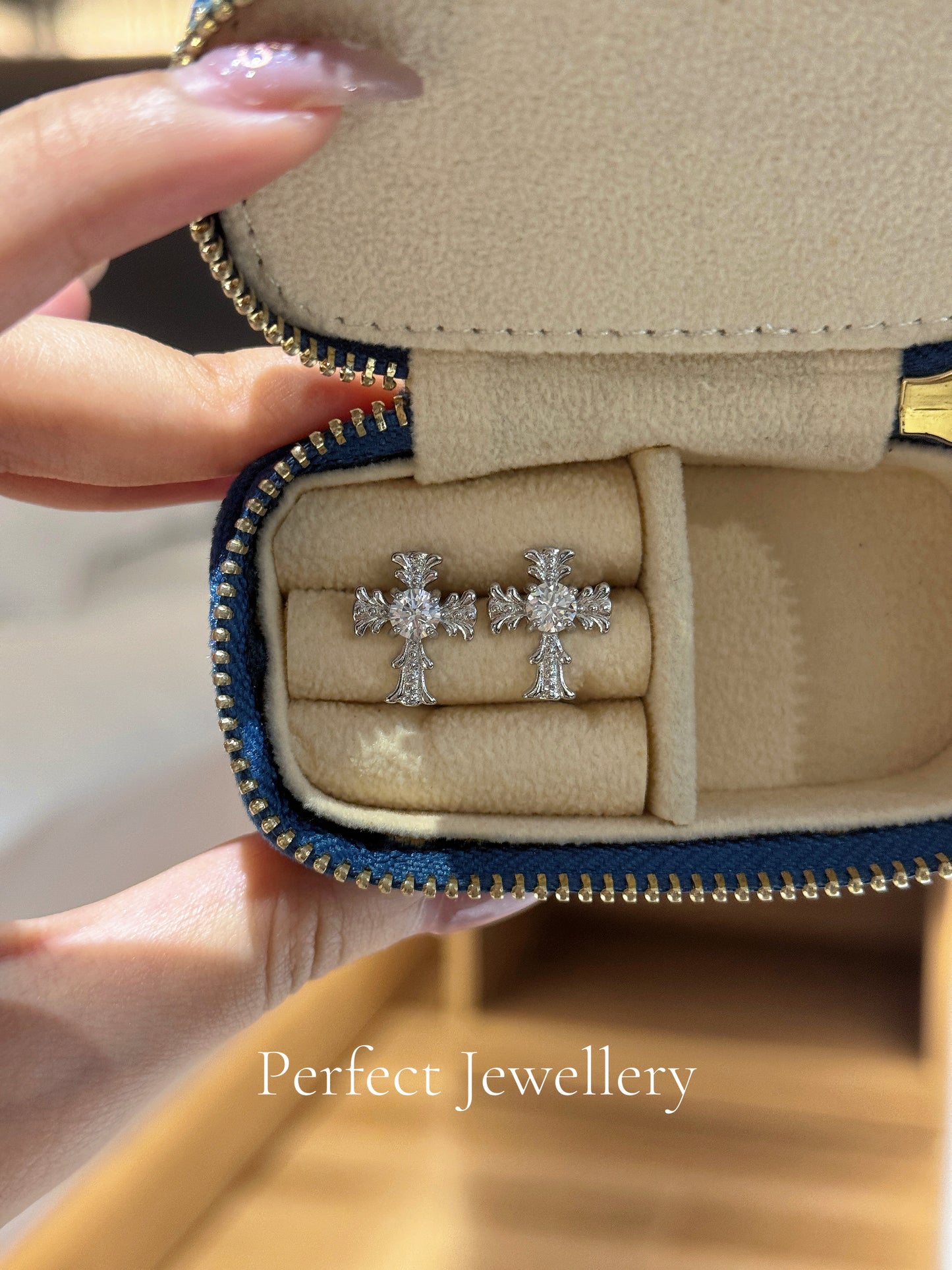 [Brass] 1ct Moissanite Earring ✨克羅地亞十字架耳釘
