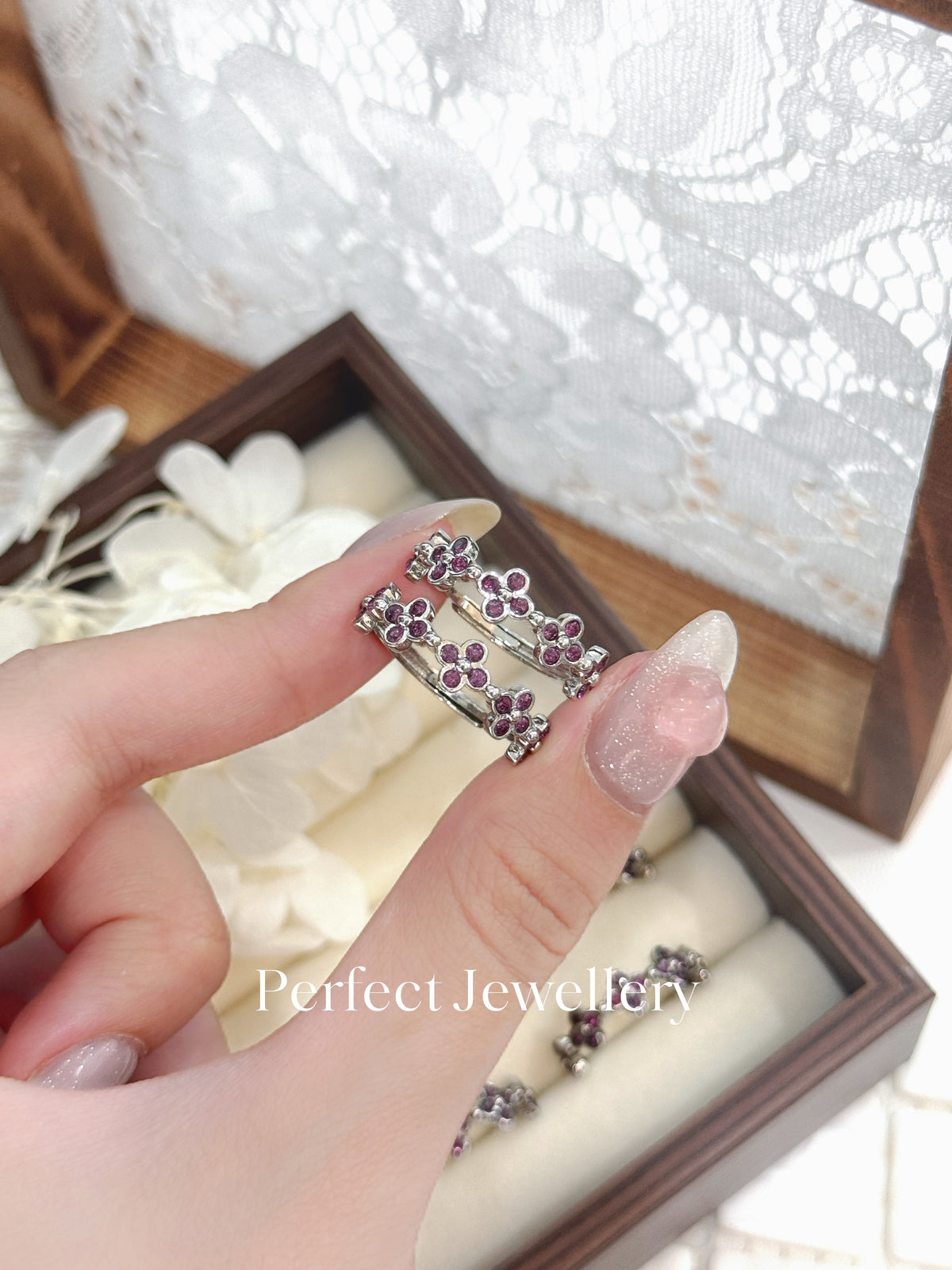 Purple Garnet Clover Ring 💍 紫牙烏五石榴石花四葉草🍀戒指