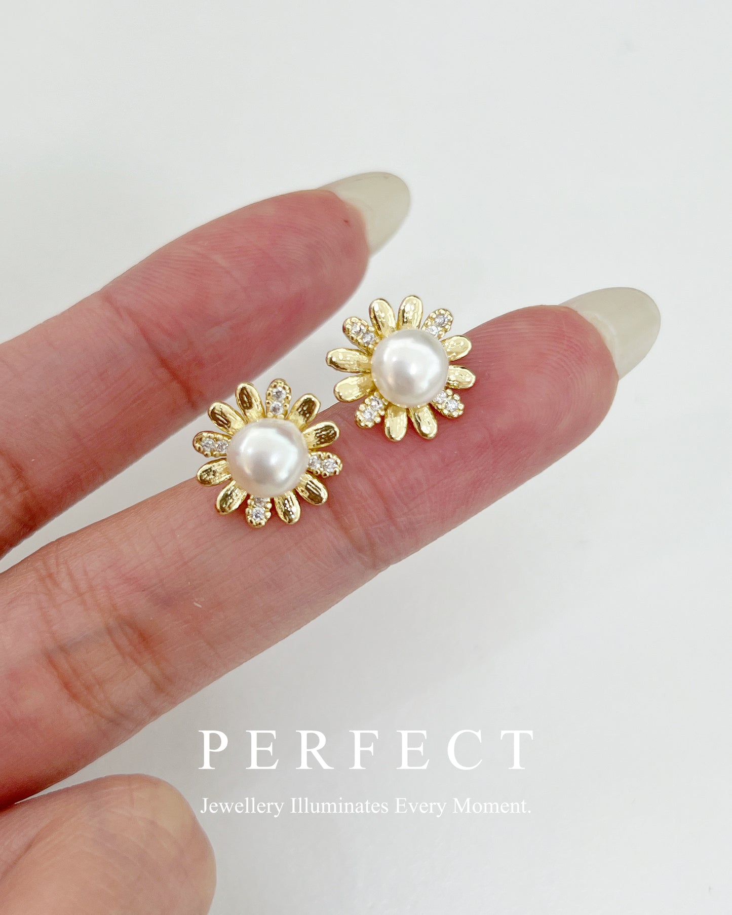 ✨Daisy 🌼Freshwater Pearl Earrings | 小雛菊淡水珍珠耳釘✨🌻