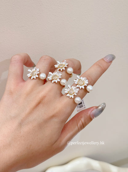 Freshwater Pearl Ring 淡水珍珠夏日雛菊🌼戒指