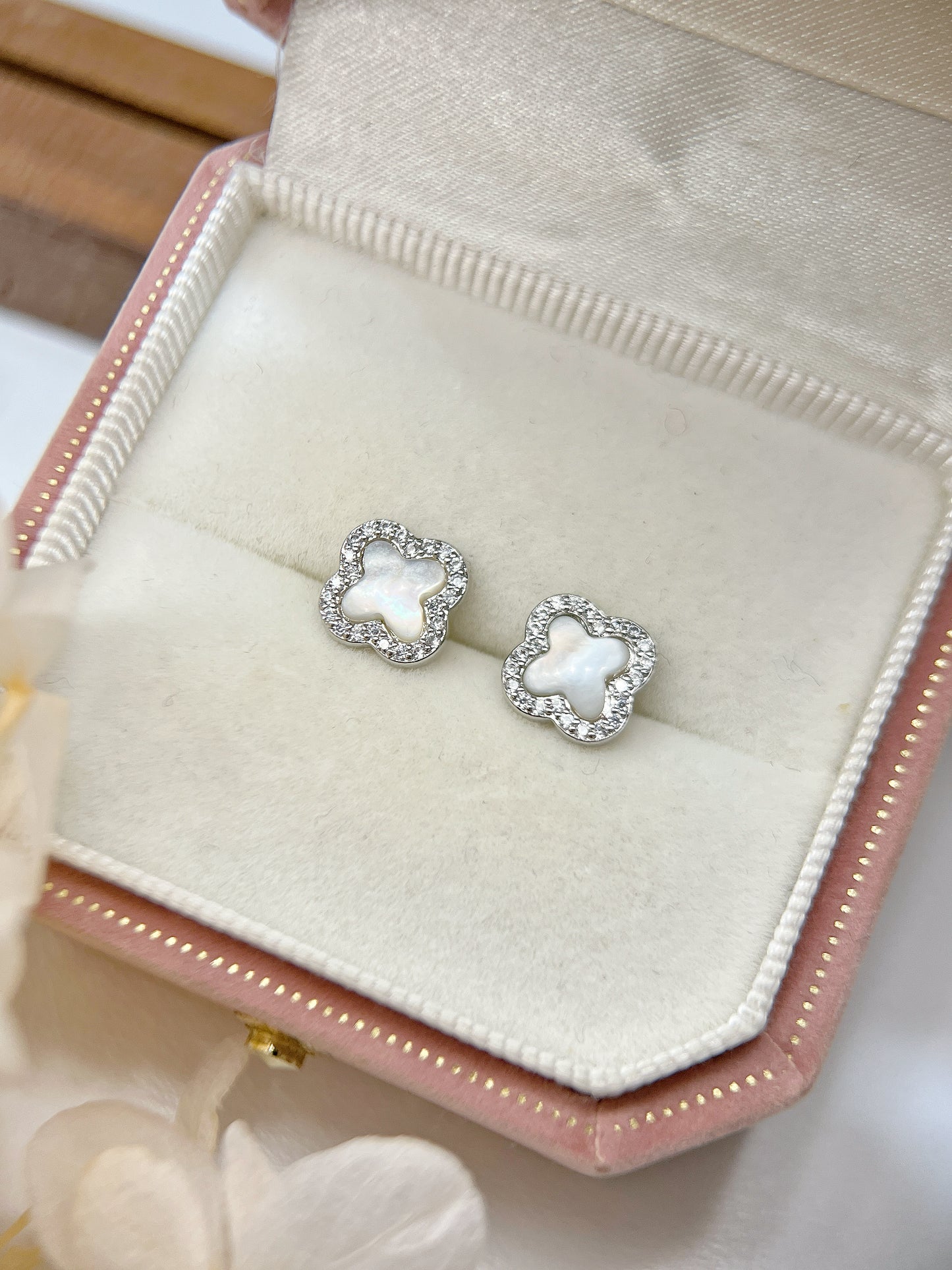 ✨MOP Clover Earrings｜母貝四葉草🍀耳釘✨