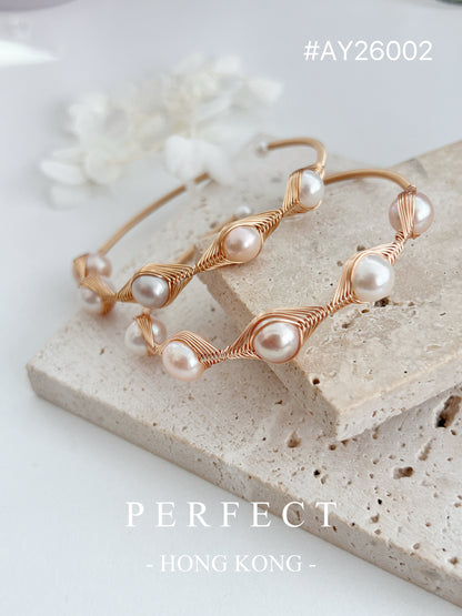 Dawn Freshwater Pearl Brass Bangle | 日出色🌄珍珠繞線手鐲✨