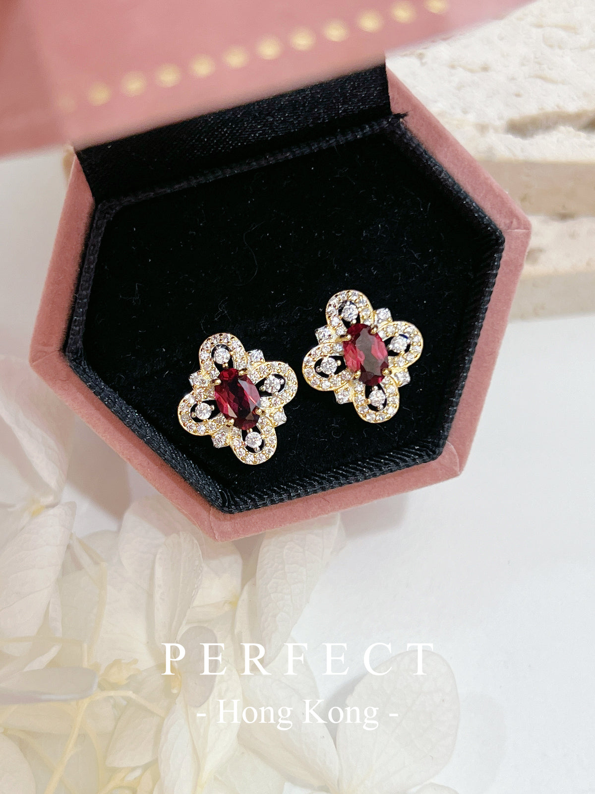 LUCK 🍀 Gemstone Vintage Clover S925 Earrings | 寶石華麗復古四葉草耳釘✨