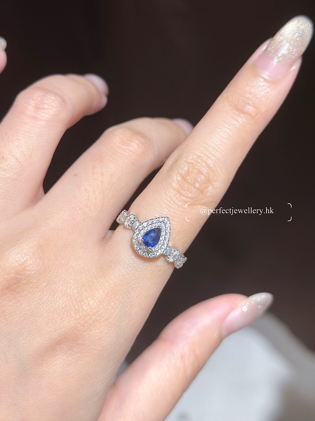 Blue Sapphire S925 Ring | 藍寶石水滴圍鑲戒指